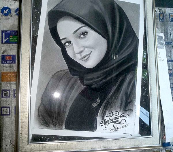 Kişiye Özel Karakalem Portre Çizim | Ankara